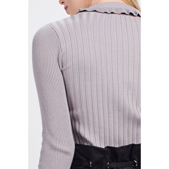 Women's Casual Ruffled Ribbed Turtle Neck Long Sleeve Sweater - Picture 10 of 10